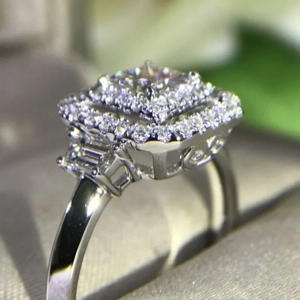 🔥New Luxury Engagement Clear Diamond Square Noble Dainty Ring for Women, K782 - Picture 3 of 9
